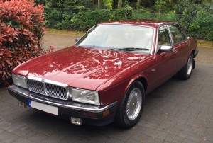 David's Car - JaguarXJ40