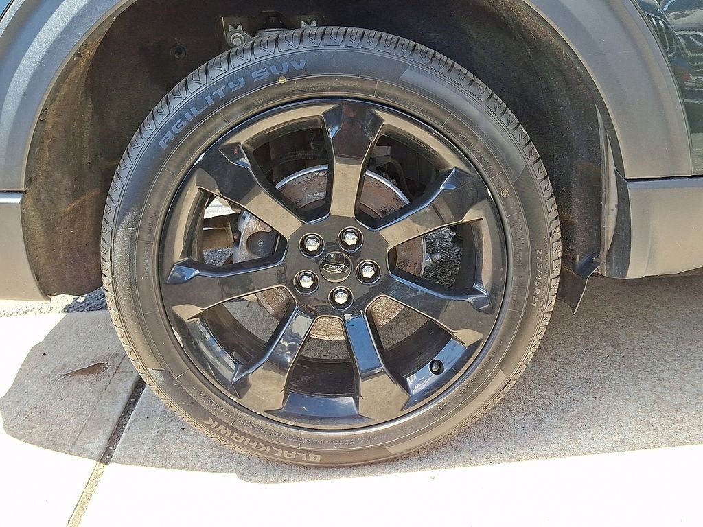 2022 Ford Explorer ST-Line