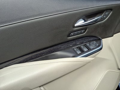 2021 Cadillac XT4 Premium Luxury