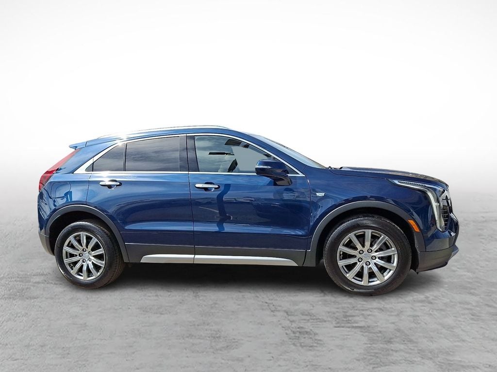 2021 Cadillac XT4 Premium Luxury