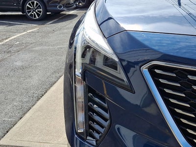 2021 Cadillac XT4 Premium Luxury