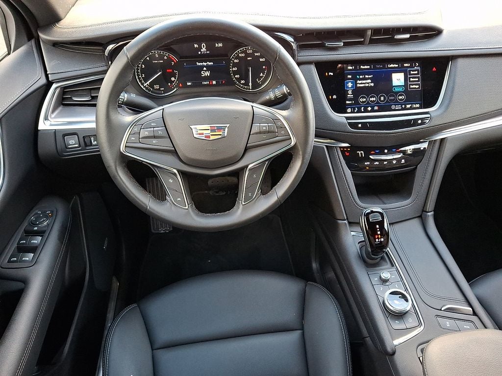2023 Cadillac XT5 Luxury