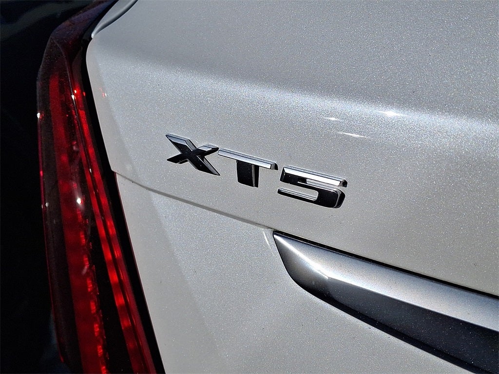 2023 Cadillac XT5 Luxury
