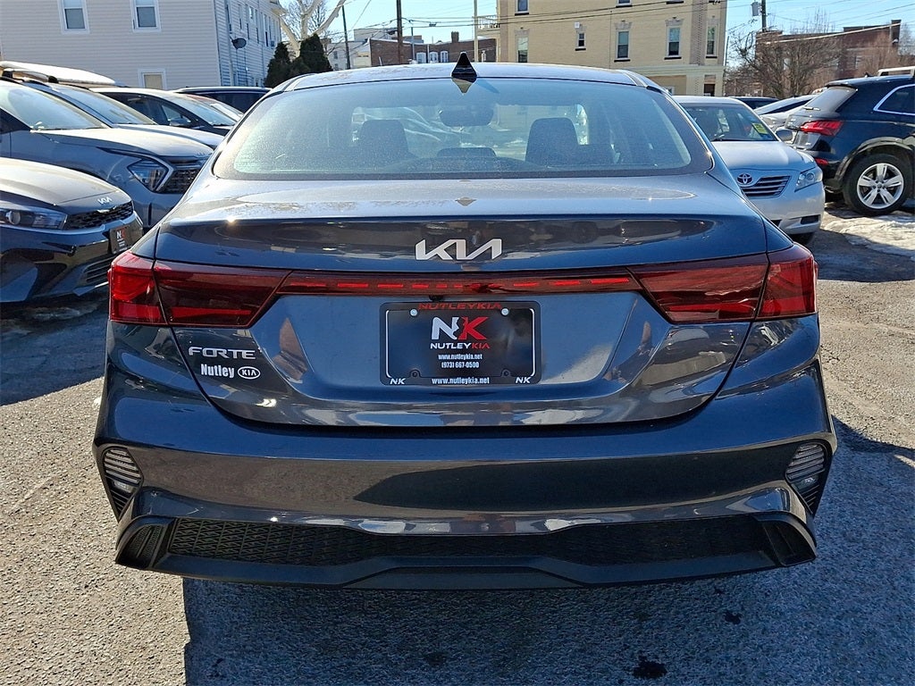 2023 Kia Forte LXS
