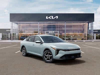 2026 Kia K4 LXS