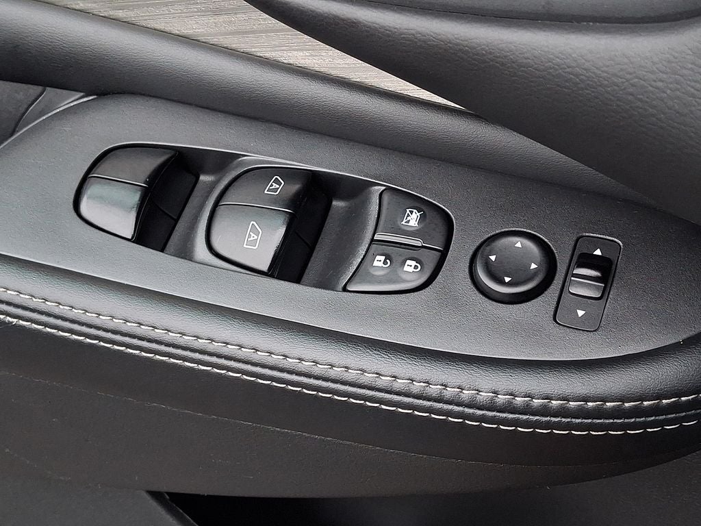 2016 Nissan Murano SV