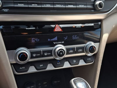 2020 Hyundai Elantra SE