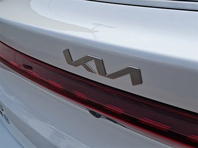 2023 Kia K5 EX