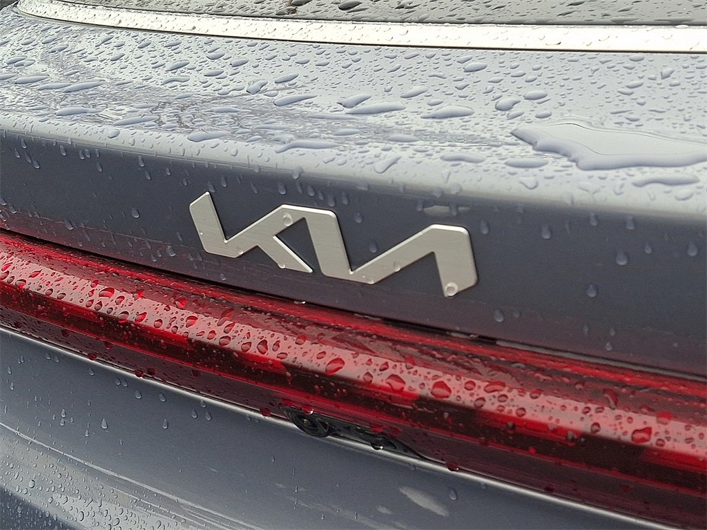 2023 Kia K5 EX