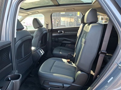 2025 Kia Sorento EX