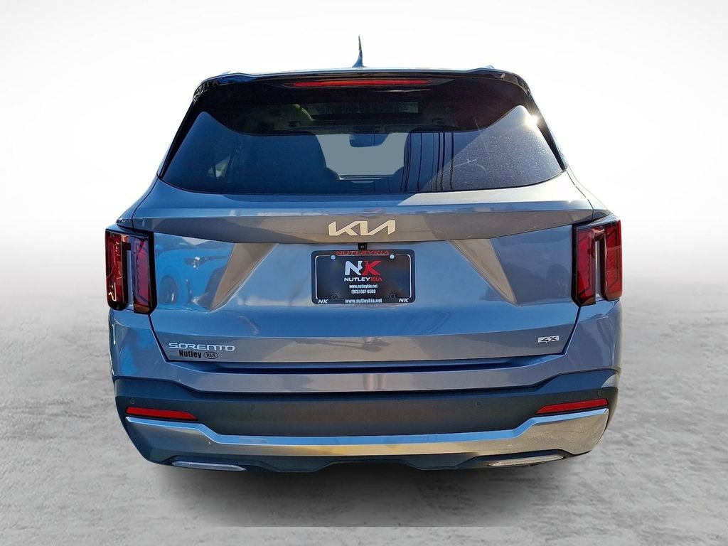2025 Kia Sorento EX