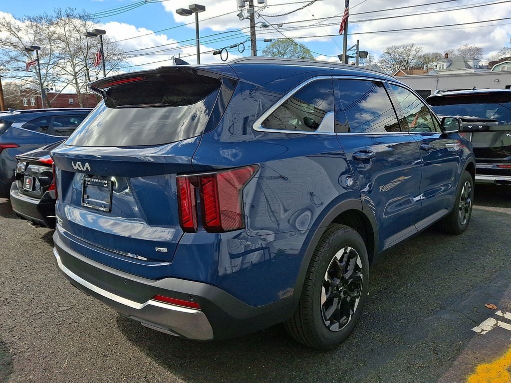 2025 Kia Sorento S