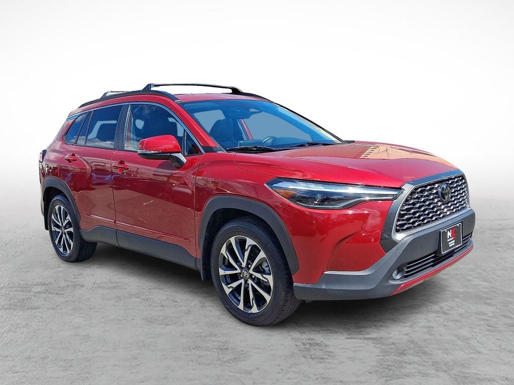 2023 Toyota Corolla Cross XLE