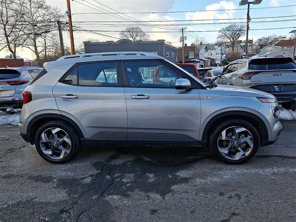 2024 Hyundai Venue SEL