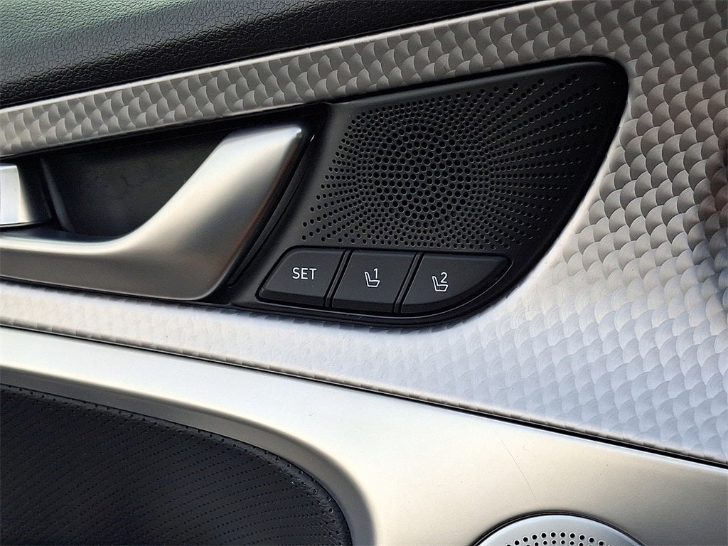 2022 Genesis G70 3.3T