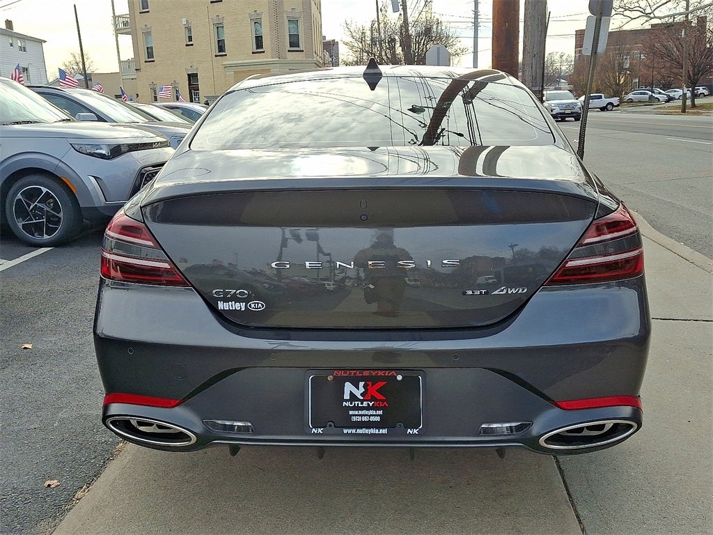2022 Genesis G70 3.3T