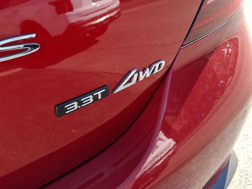 2022 Genesis G70 3.3T