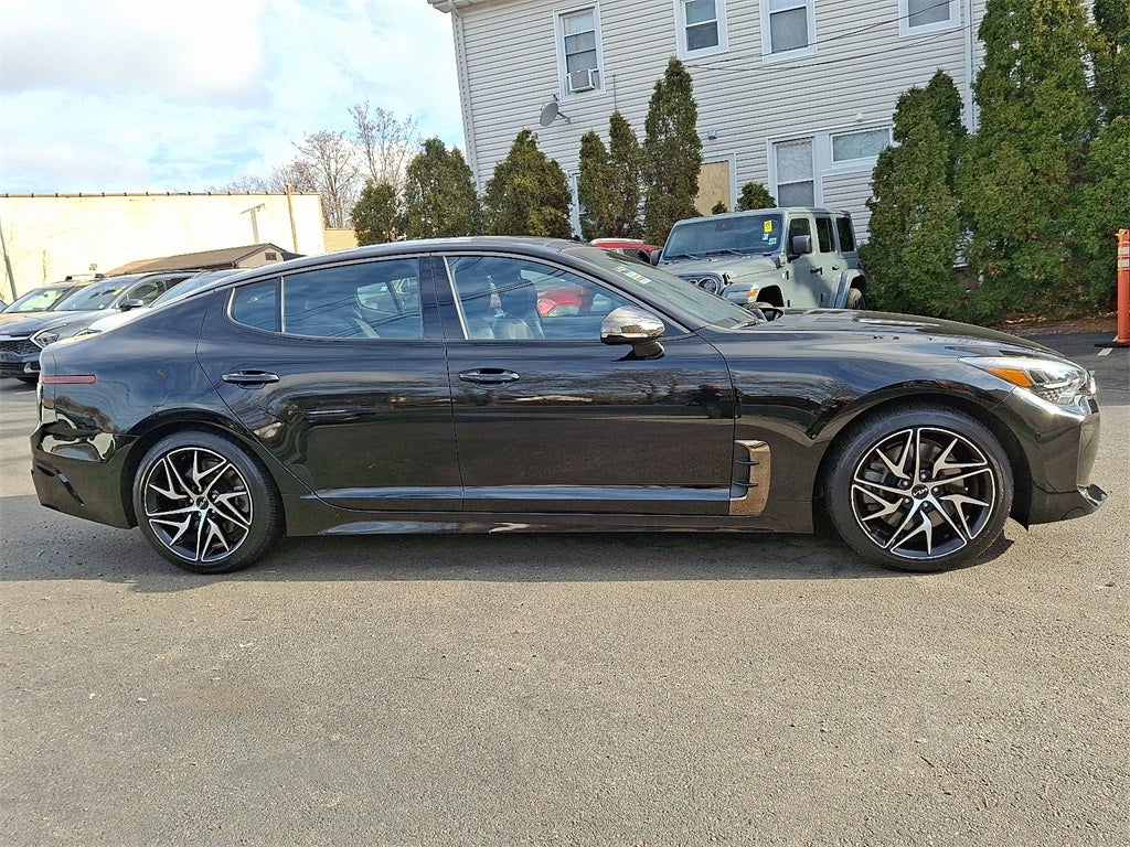 2023 Kia Stinger GT-Line