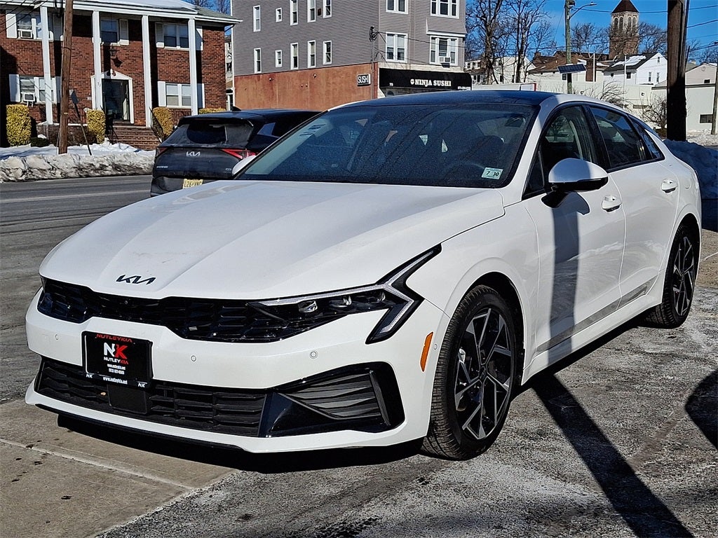 2025 Kia K5 EX