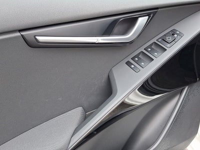 2023 Kia Niro EX Touring