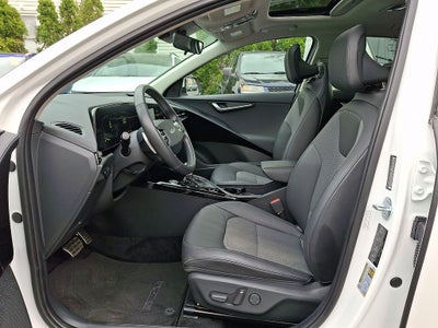 2023 Kia Niro EX Touring