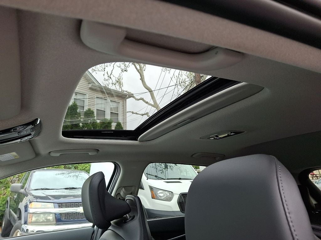 2023 Kia Niro EX Touring
