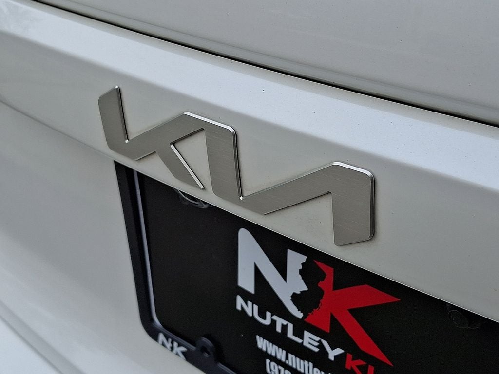 2023 Kia Niro EX Touring