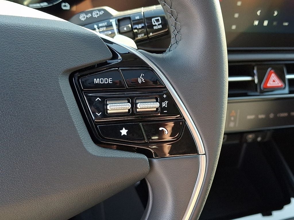 2025 Kia Niro EX Touring