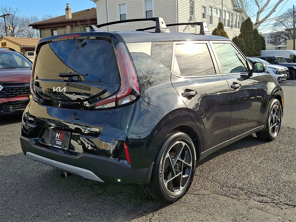 2023 Kia Soul EX