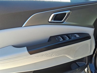 2023 Kia Carnival LX