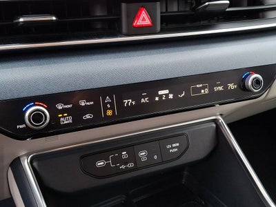 2025 Kia Carnival EX