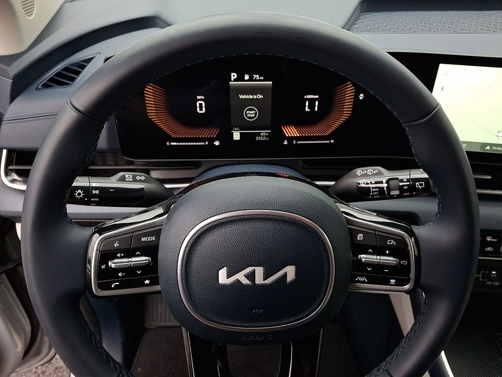 2025 Kia Carnival EX