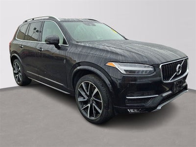 2019 Volvo XC90 T6 Momentum